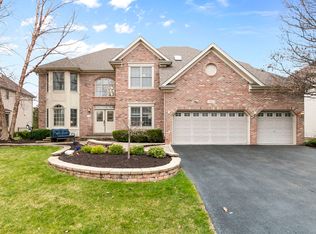 5607 Rosinweed Ln, Naperville, IL 60564