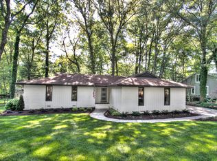 1907 Wandering Way Dr, Charlotte, NC 28226