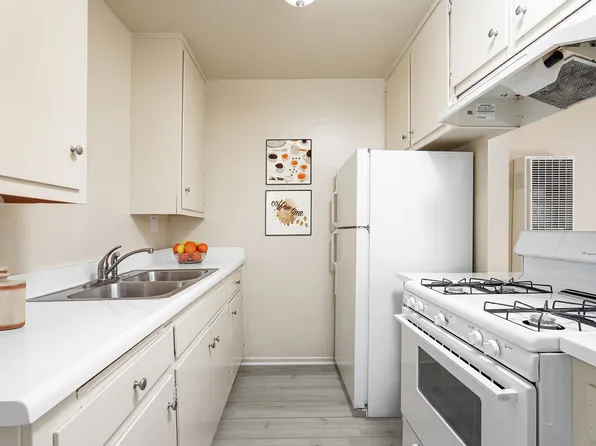 530 N Wilson Ave APT 5, Pasadena, CA 91106