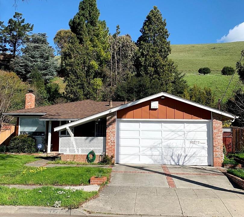 1st image of 32272 Trevor Ave