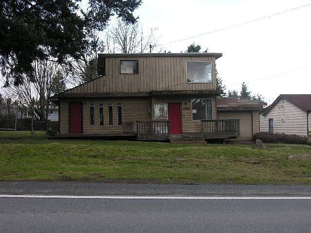 1st image of 4608 S 164th St