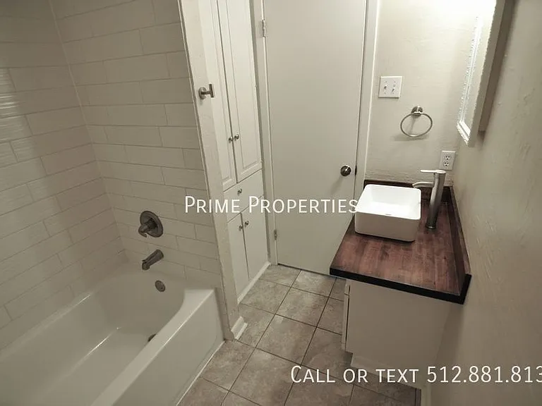 901 E Oltorf St #101 — Photo 9