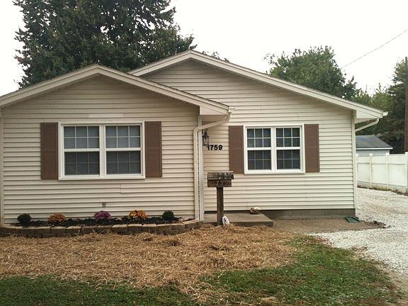 2nd image of 1759 S Alvord Blvd