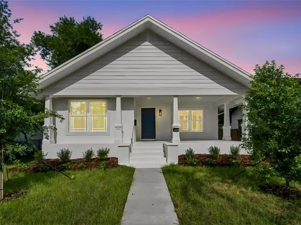 2301 Highland St S, Petersburg, FL 33705
