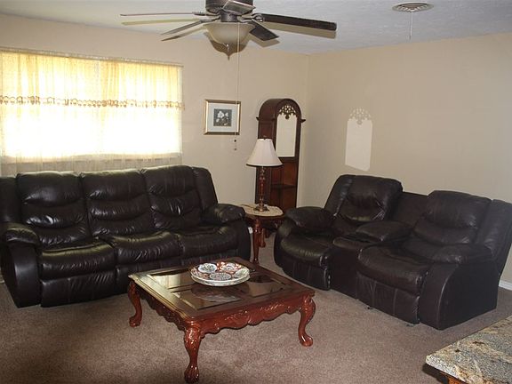 3rd image of 222 Avenue B