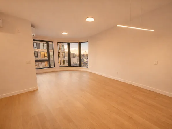 2201 Beverley Road image 1 of 8