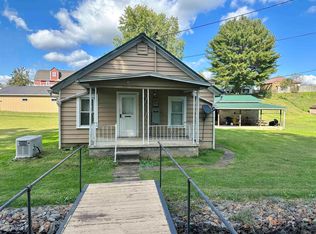 3051 River Rd, Clarksburg, WV 26301