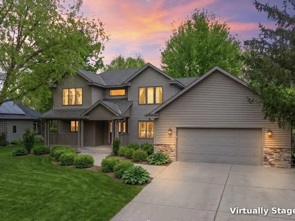 1508 Lockwood Dr, Northfield, MN 55057