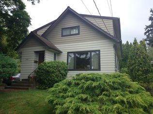 1921 41st Ave SW, Seattle, WA 98116