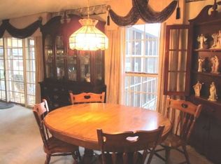 6022 State Route 94 W, Murray, KY 42071