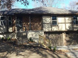 17200 E 51st Street Ct S, Independence, MO 64055