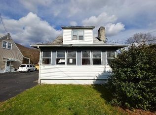 34 High St, Corning, NY 14830