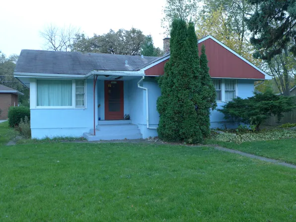 1617 27th St, Zion, IL 60099