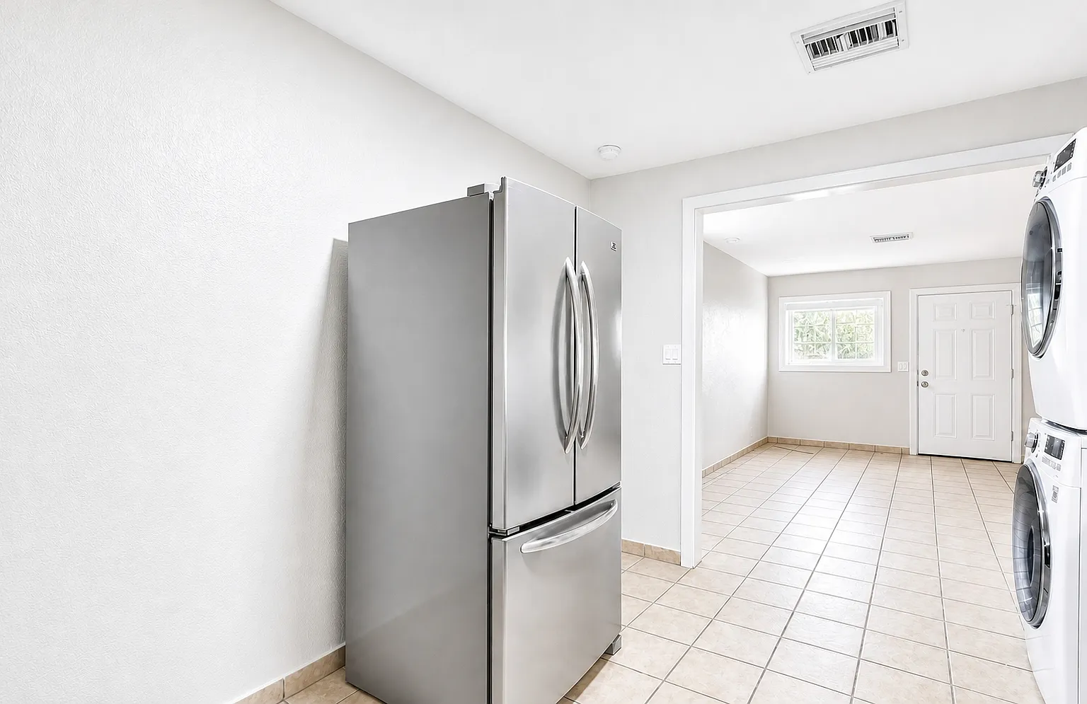 5206 West Ocotillo Road - Unit A — Photo 4