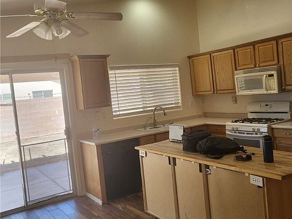 5th image of 5317 Desert Columbine Ct