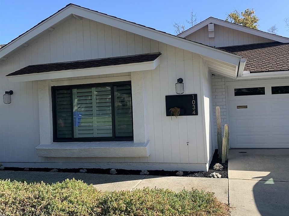 1st image of 1034 La Casa Dr
