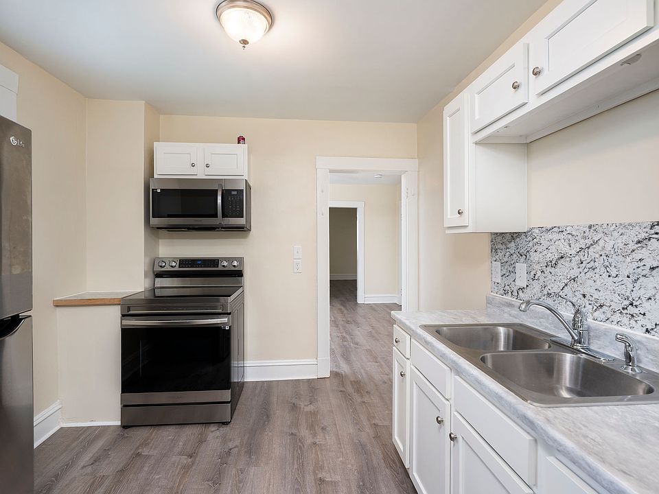 1st image of 616 14th St APT 2