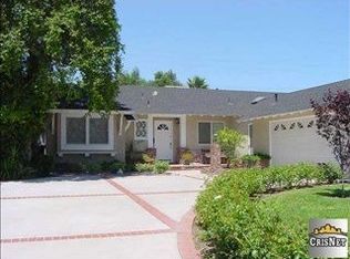 20219 Haynes St, Winnetka, CA 91306