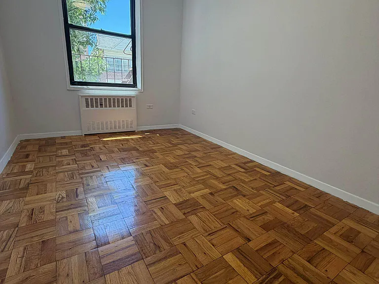 611 Banner Ave #1S — Photo 2