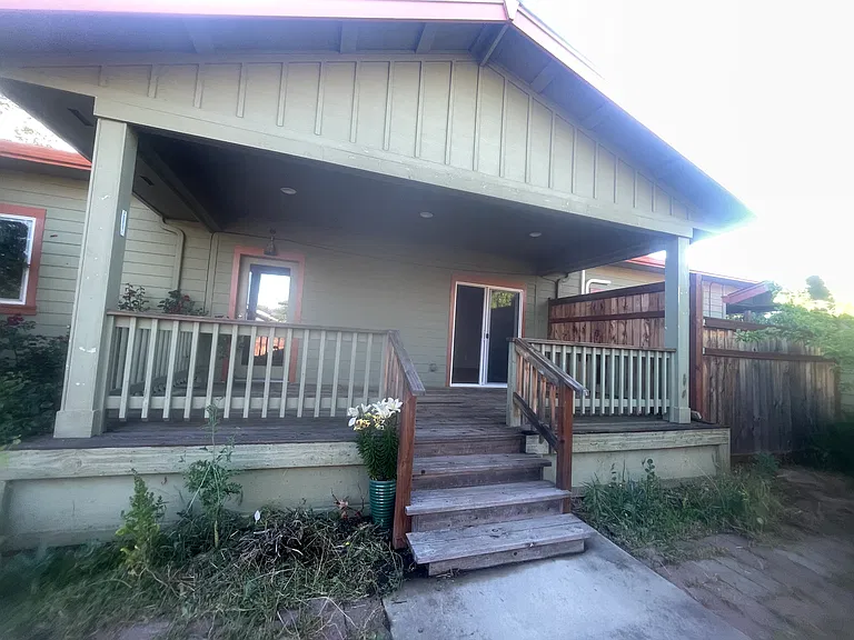 W Nevada St — Photo 18
