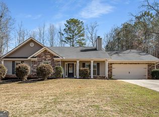 2335 Springside Dr, Winder, GA 30680
