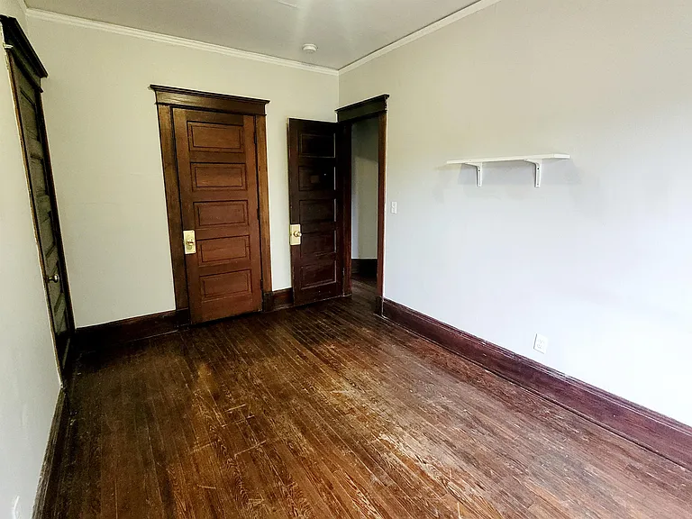 Bedroom 1 of 3
