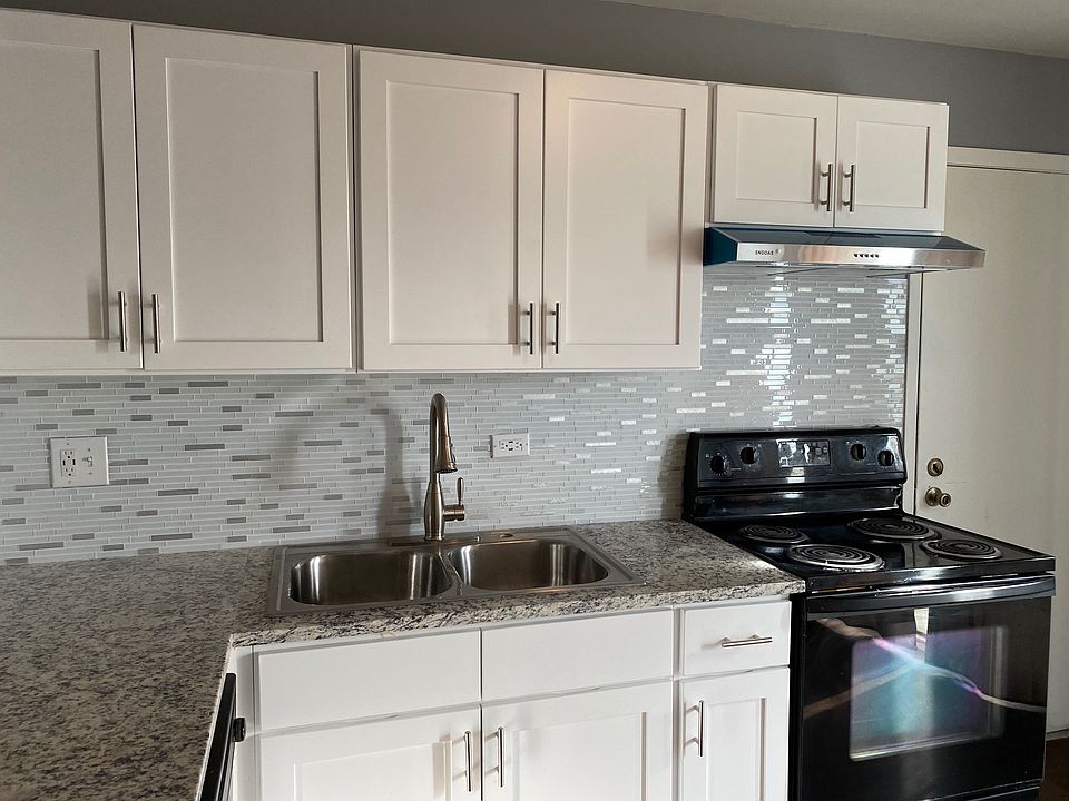 1st image of 178 Dunteman Dr APT 102