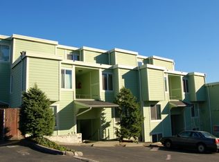 8800 20th Ave NE #A205, Seattle, WA 98115