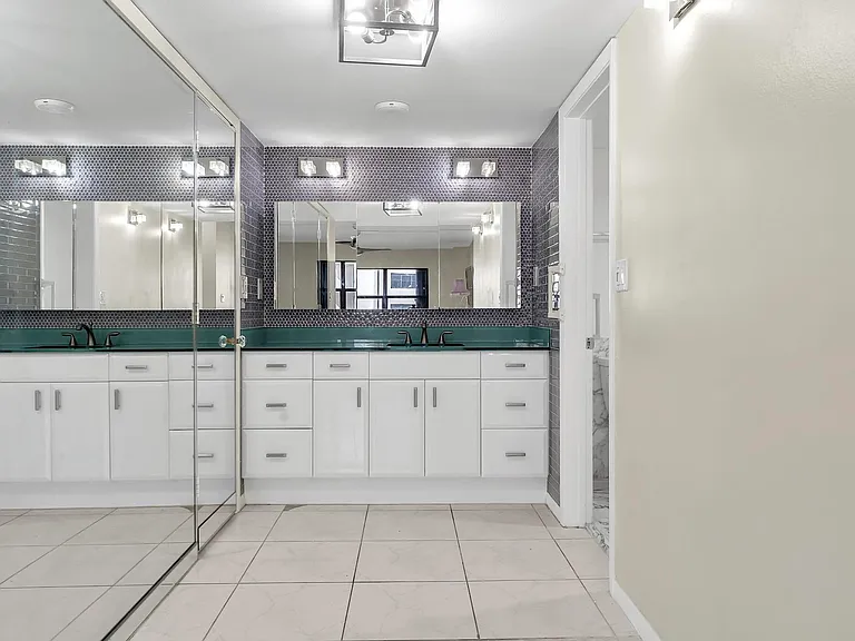 5000 N Ocean Blvd #1102 — Photo 13