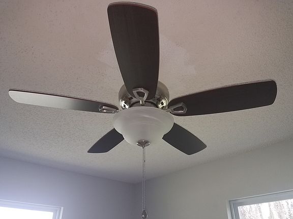 3rd image of 211 Hamolia Ave