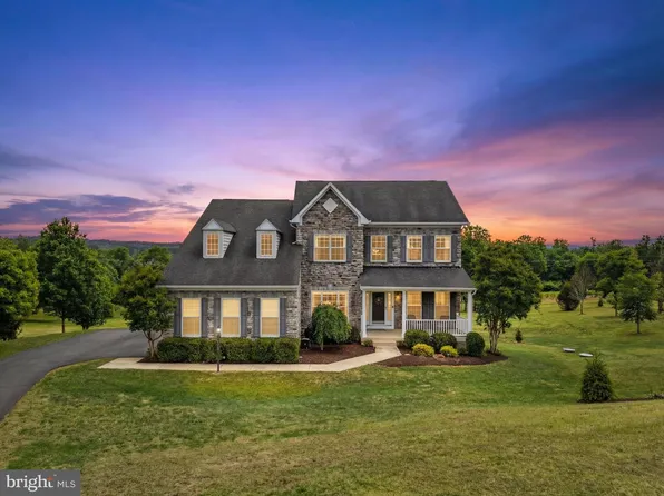13200 Waterford View Ct, Lovettsville, VA 20180