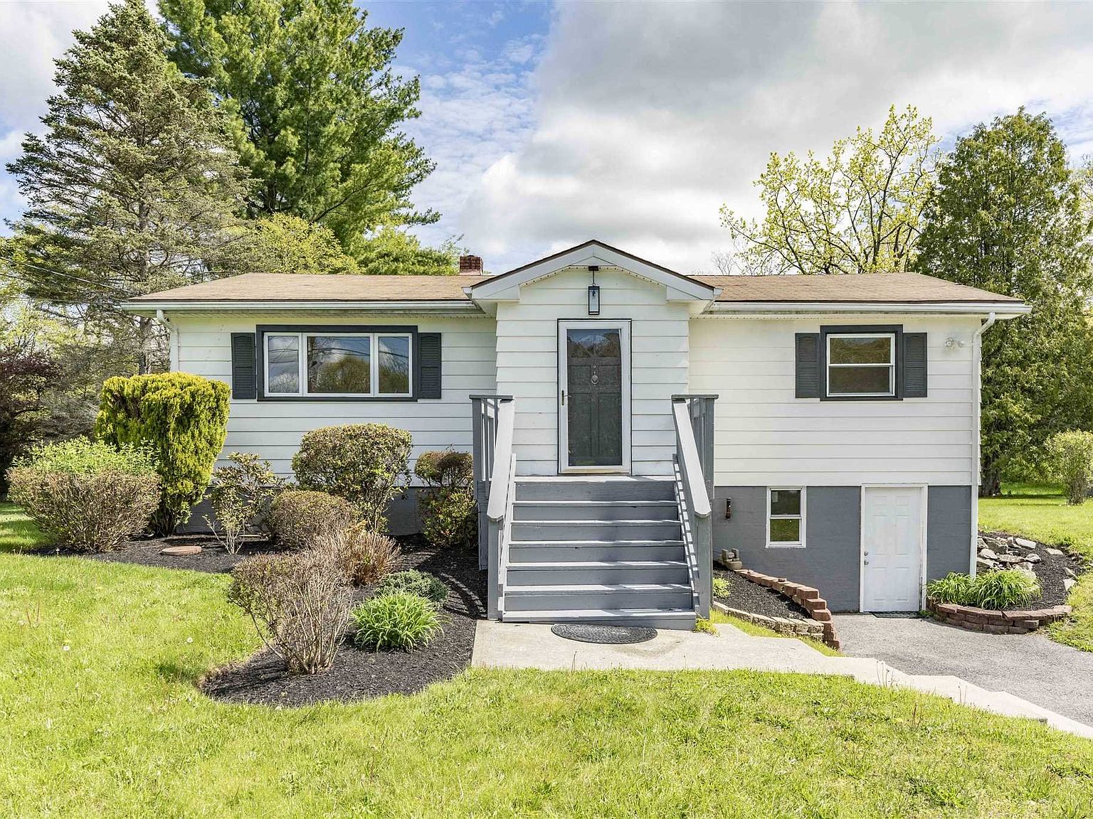 54 Holt Rd, Hyde Park, NY 12538 Zillow