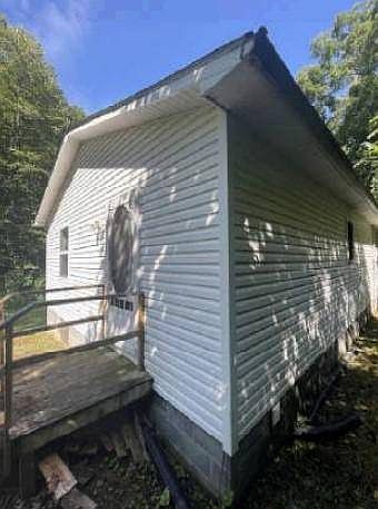 2nd image of 4434 Honey Branch Rd