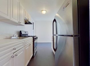 63-70 Austin St #2, Rego Park, NY 11374