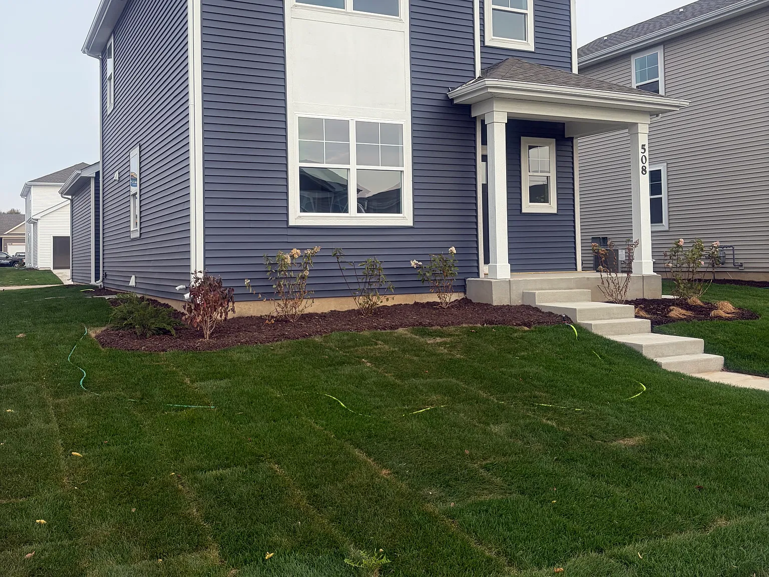 3 bed, 2.5 bath, 1658 sqft, $2,820 — Photo 2