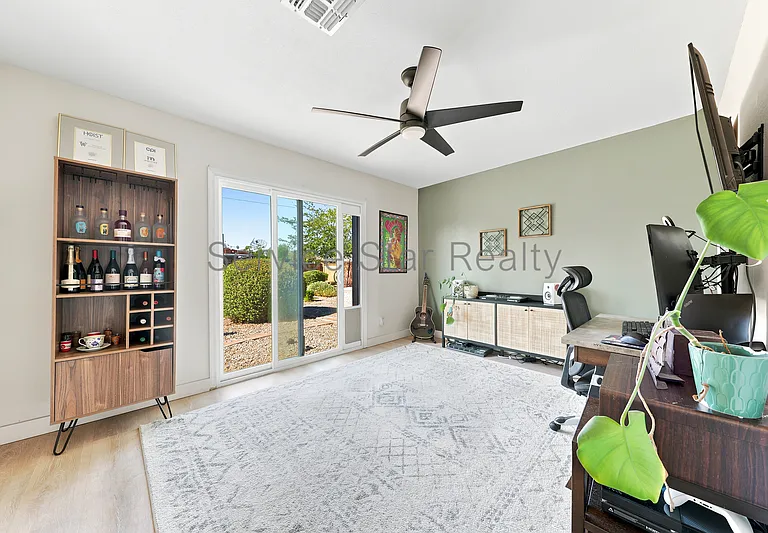 2162 E Concorda Dr — Photo 47
