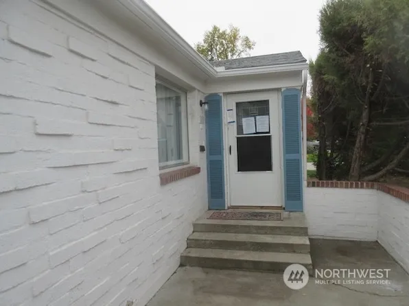 3404 N YAKIMA Avenue, Yakima, WA 98902