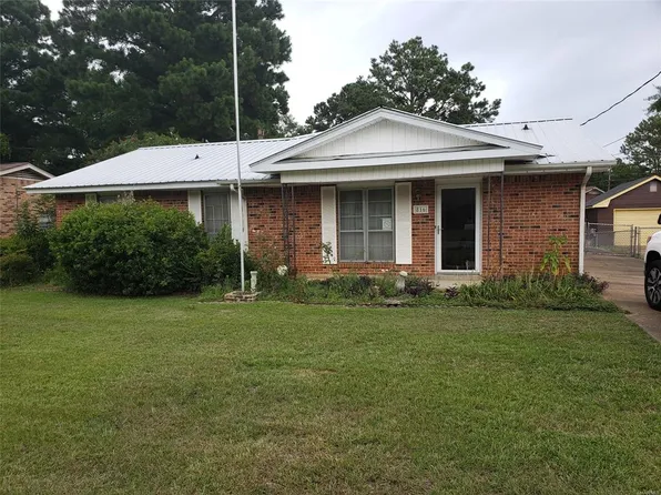 816 Rialto Dr, Montgomery, AL 36117