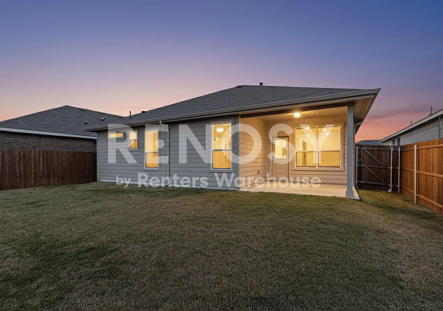 Completely Refreshed Fort Worth Home One month Rent Concession — Photo 3
