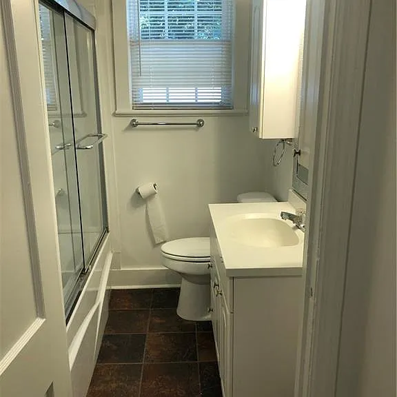 272 Border Dr W — Photo 4