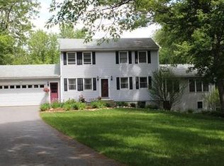 5 Oneida St, Methuen, MA 01844