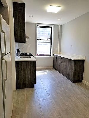 3rd image of 4319 Queens Blvd #2F