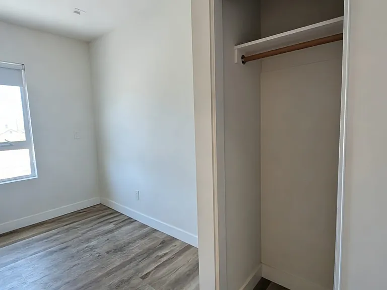 2026 Federal Ave #4 — Photo 9
