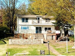 1968 Cooper Lndg, Quincy, MI 49082