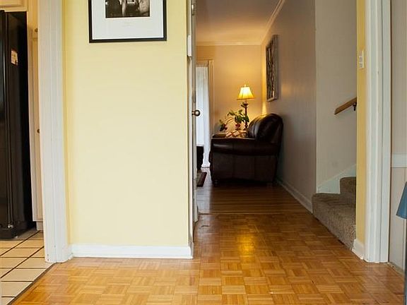 4th image of 1608 Linda Vista Ln