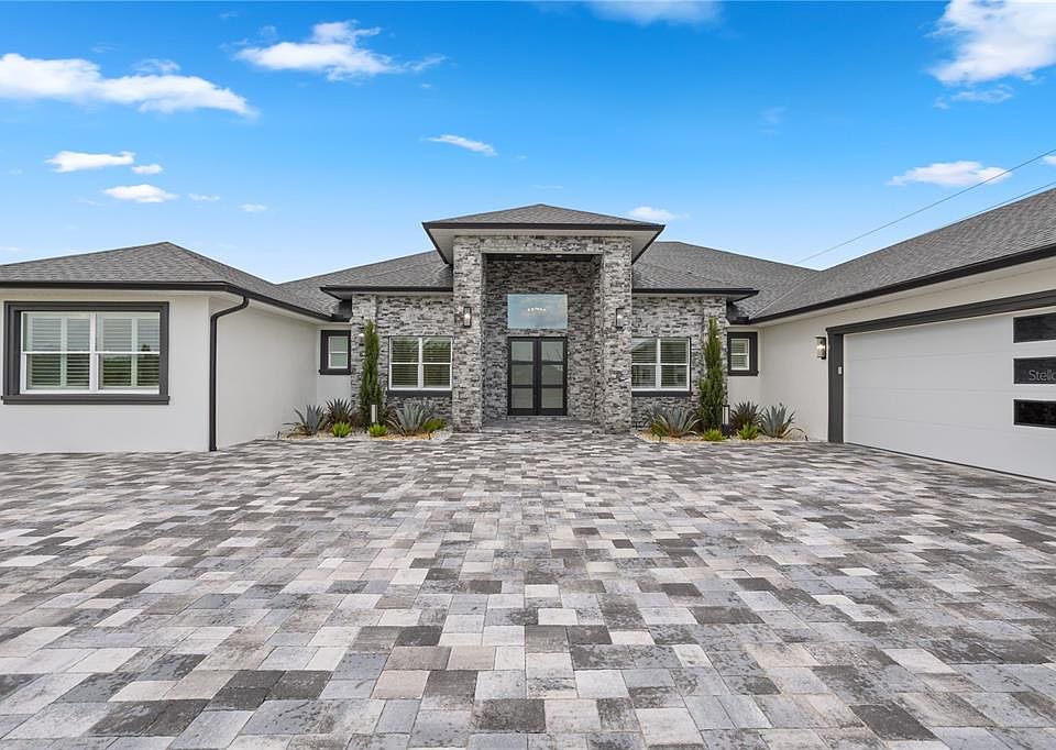1st image of 34435 DONNA VISTA PLACE