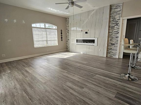 2nd image of 2720 SE Kern Road