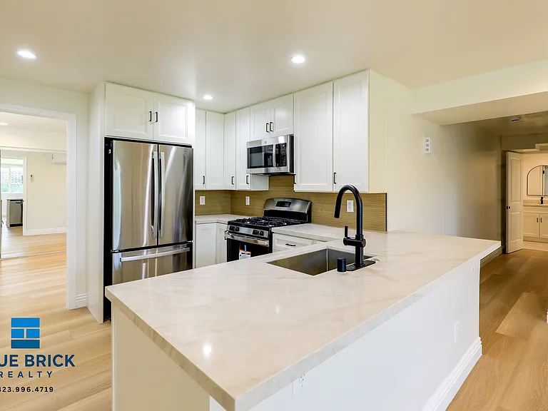 1405 N Normandie Ave #108 — Photo 14