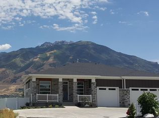 704 E Orrins Cv, Draper, UT 84020