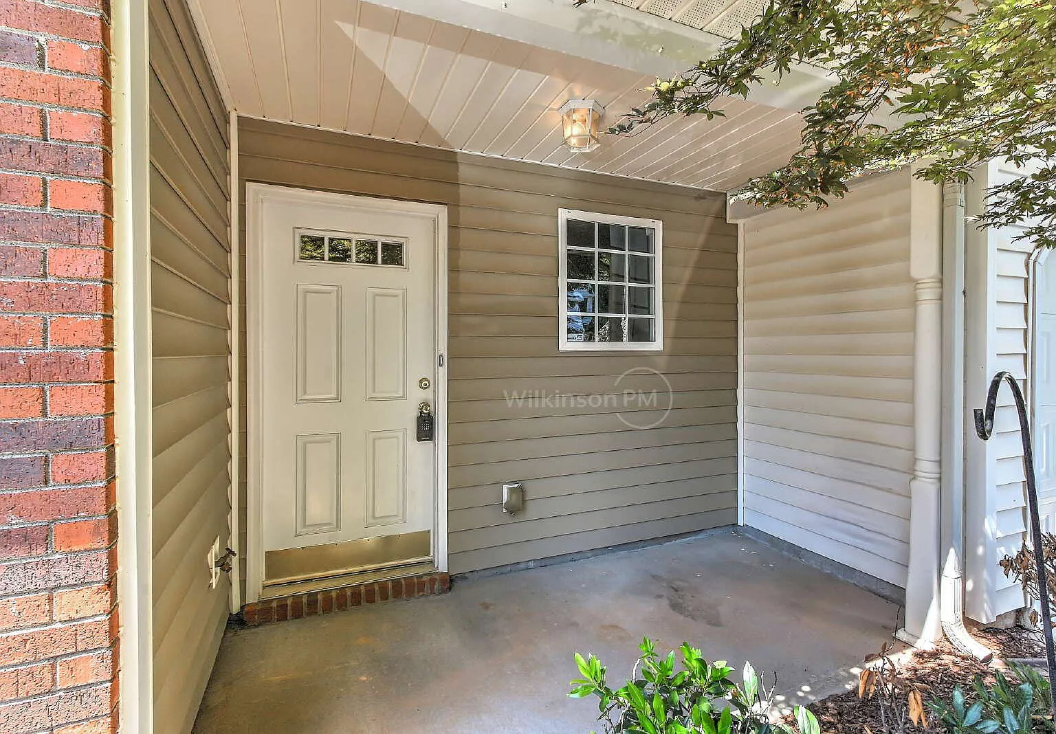 2 bed, 2.5 bath, 1352 sqft, $1,850 — Photo 4